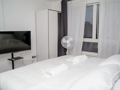 Kayz Lodge- Luxury Ensuite-Private & Shared Accommodation In A New House At The Olympic Village Overlooking Stratford Westfield And Tube Station Londra Cameră foto